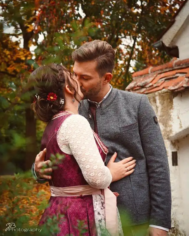 Herbstliche Umarmung